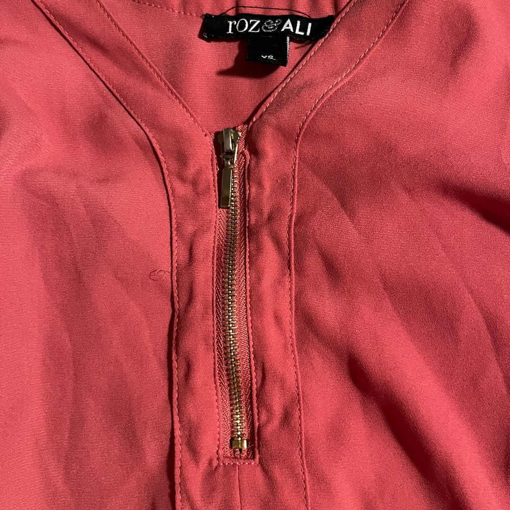 Pink Zipper Blouse - Picture 3 of 6